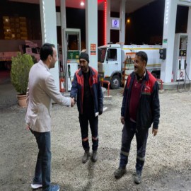 "Emekçilerimizin her zaman yanlarındayız"