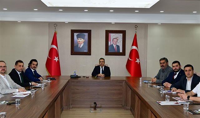 Ardahan Valisi Çiçek müjdeyi verdi: Üreticilere ek gelir sağlanacak
