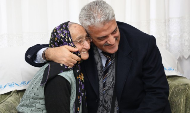 Sırlı duayı aramaya devam