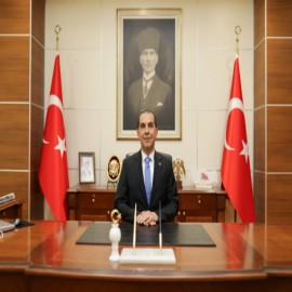 Vali Taşolar'a, ''Fahri Hemşehrilik Beratı''