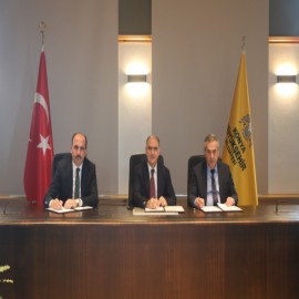 Vali Özkan: En hayırlı iş, eğitim işidir