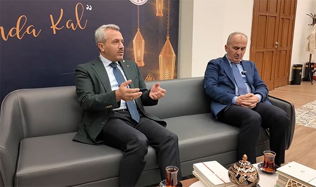 Vali Baydaş, ramazan söyleşilerinde gençleri tek tek dinledi