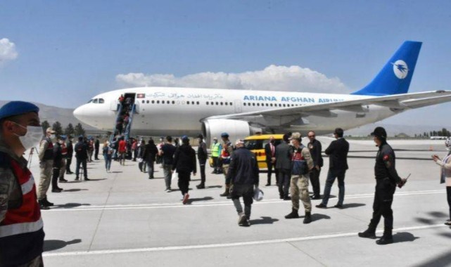 Bu yıl sınır dışı edilen göçmen sayısı 30 bini geçti