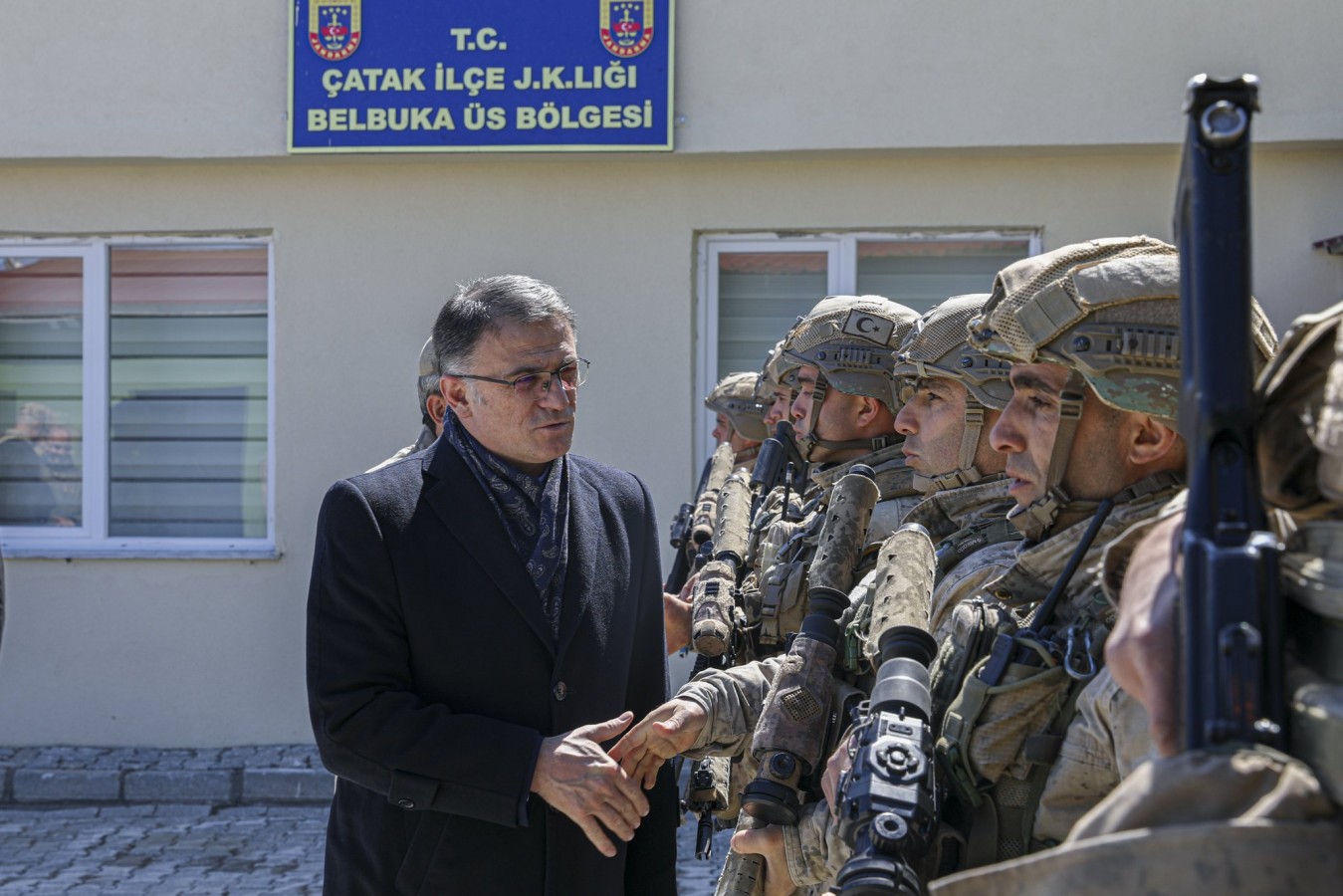 Belbuka üs bölgesindeki jandarmaya moral