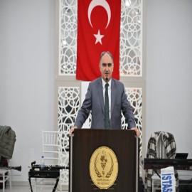 Vali Özkan, Dünya Romanlar Günü'nü kutladı: Onların neşesi, dayanışma ruhu hepimize ilham veriyor!