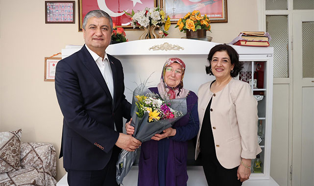 ''Annelerimizin duası ve rızası bu milletin en büyük zenginliği'';