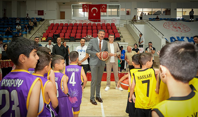 ''Spor, hem bedensel hem de zihinsel gelişim için büyük bir fırsat'';
