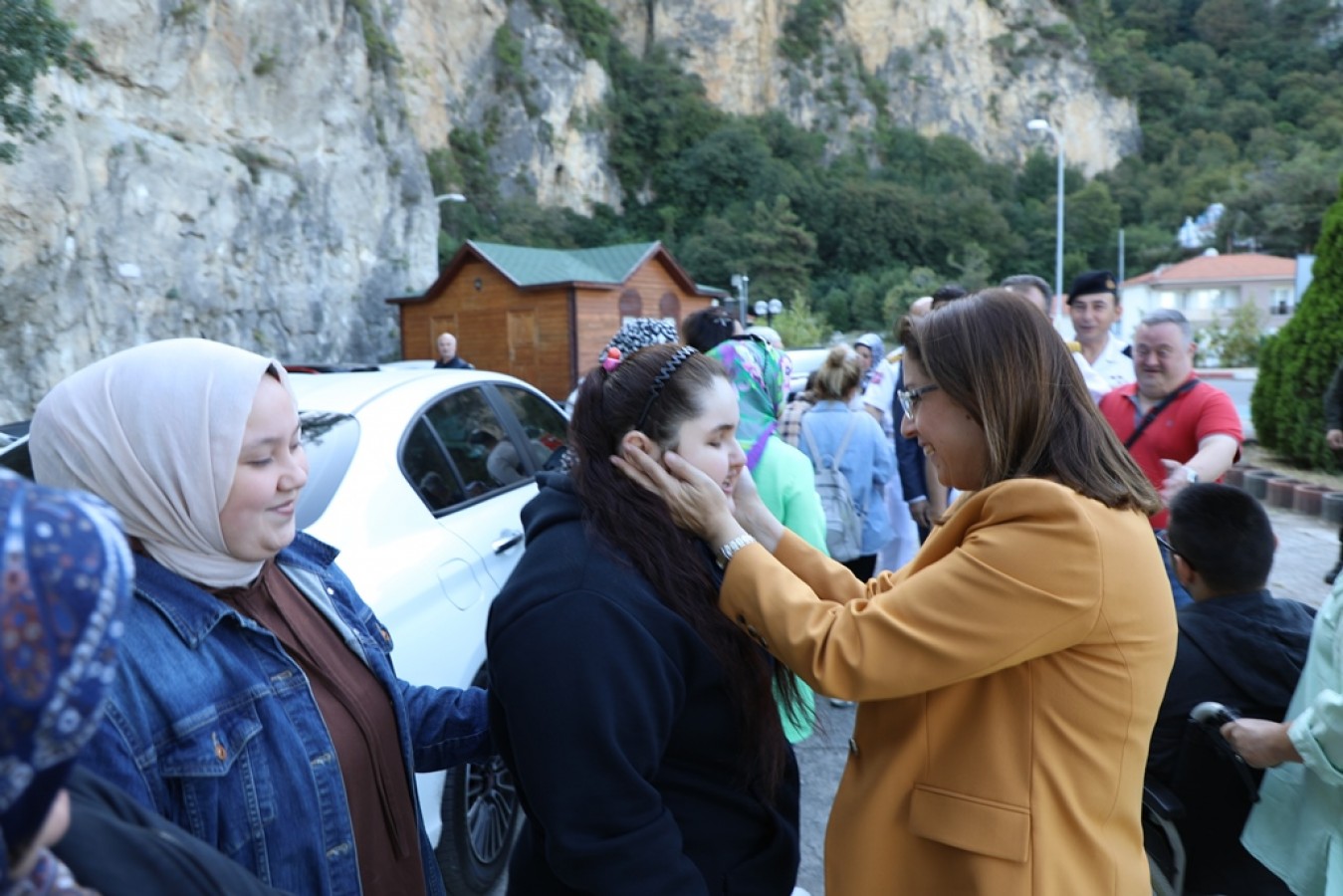 “Özel gereksinimli bireyler bizim için çok kıymetli”;