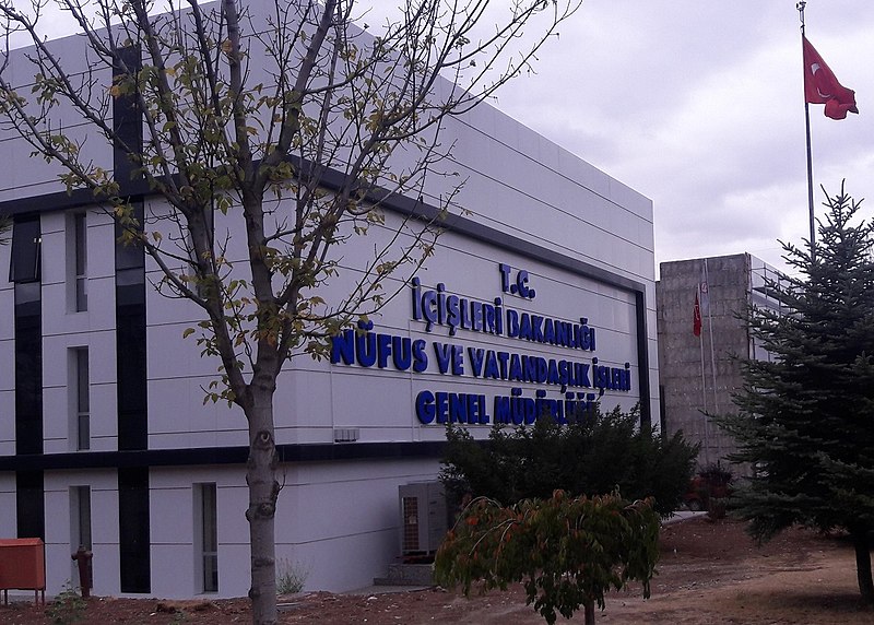 Bir günde 751 bin vatandaşa hizmet vererek rekor kırdı
