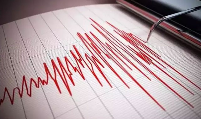 Çanakkale'de korkutan deprem!