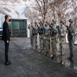 "Allah ayağınıza taş değdirmesin"