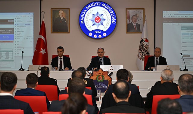 Manisa'da yatırımlar genişliyor: ''Devletin tüm imkanları ile çalışmalarımızı sürdürüyoruz''