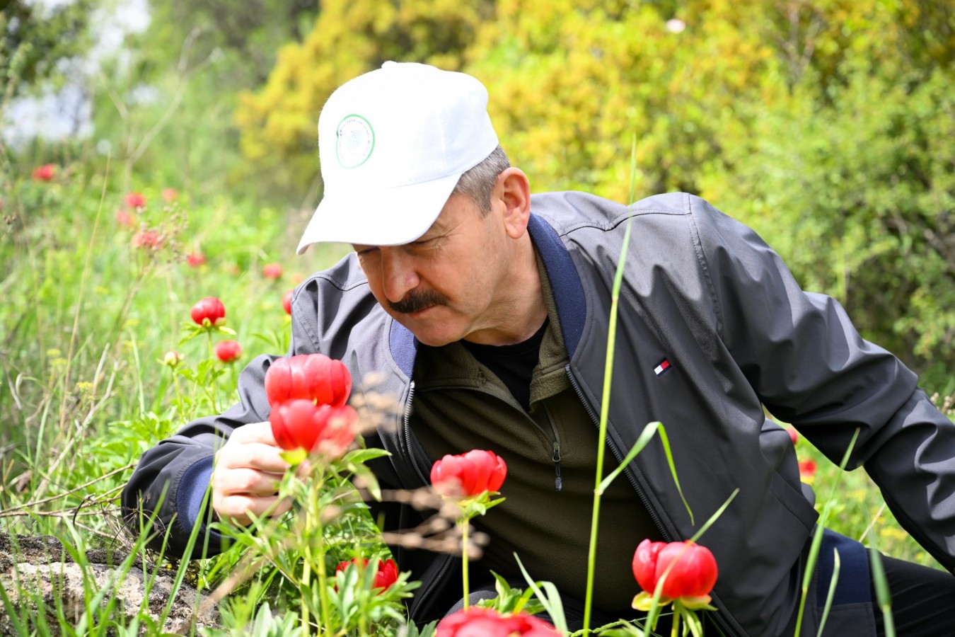 İtecik Dağı'nın al duvağını yerinde inceledi