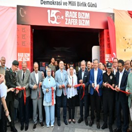 Denizli'de 15 Temmuz'un izleri Anma Çadırında yaşatılıyor