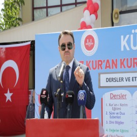 “Çocukları korumanın yolu İslami terbiye vermektir”