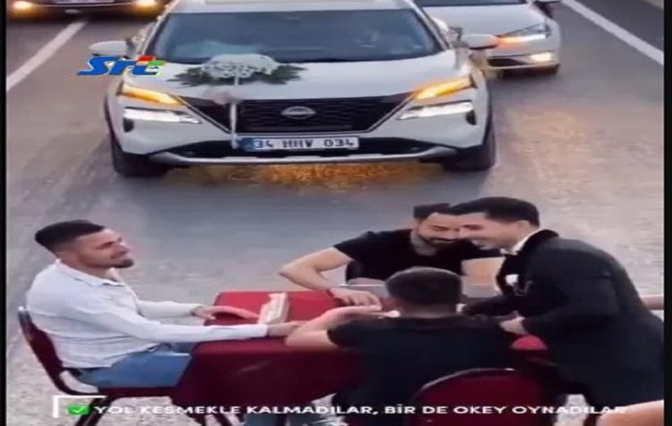 Okey masası kurarak düğün konvoyunun önünü kesen gençlere ceza;