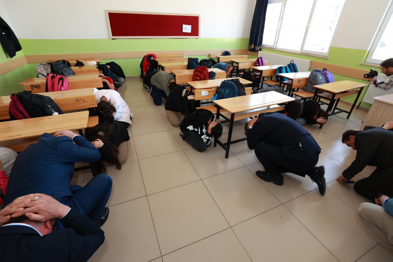 “Çocuklarımla konuşurken depreme yakalandım”;