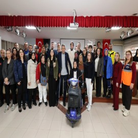 "Afetlerde engelli bireylerin yaşadığı zorluklara kalıcı çözümler üretilmeli"