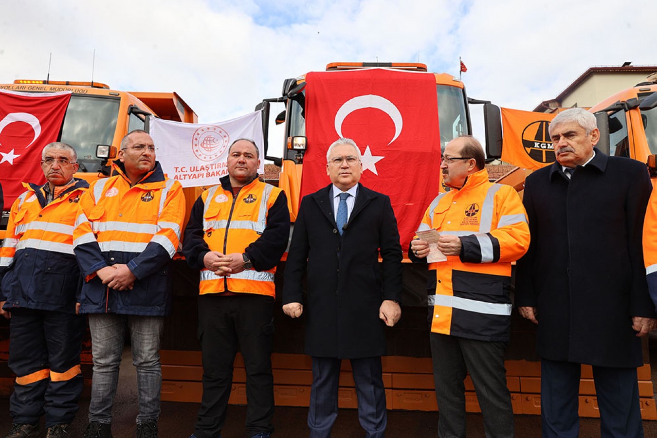 “Karla mücadele ekiplerimize güveniyoruz”;