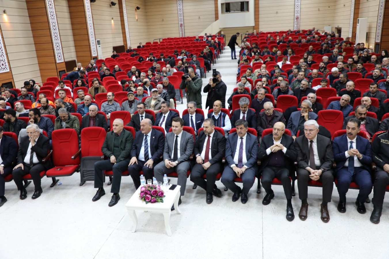 Erzincan’da ‘Deprem ve Yaşamak’ paneli