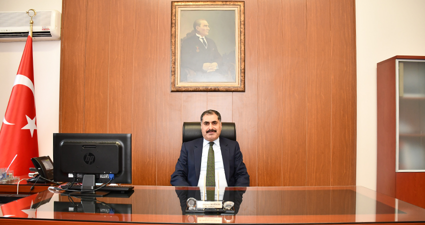Dr. Mehmet Ali Özkan;