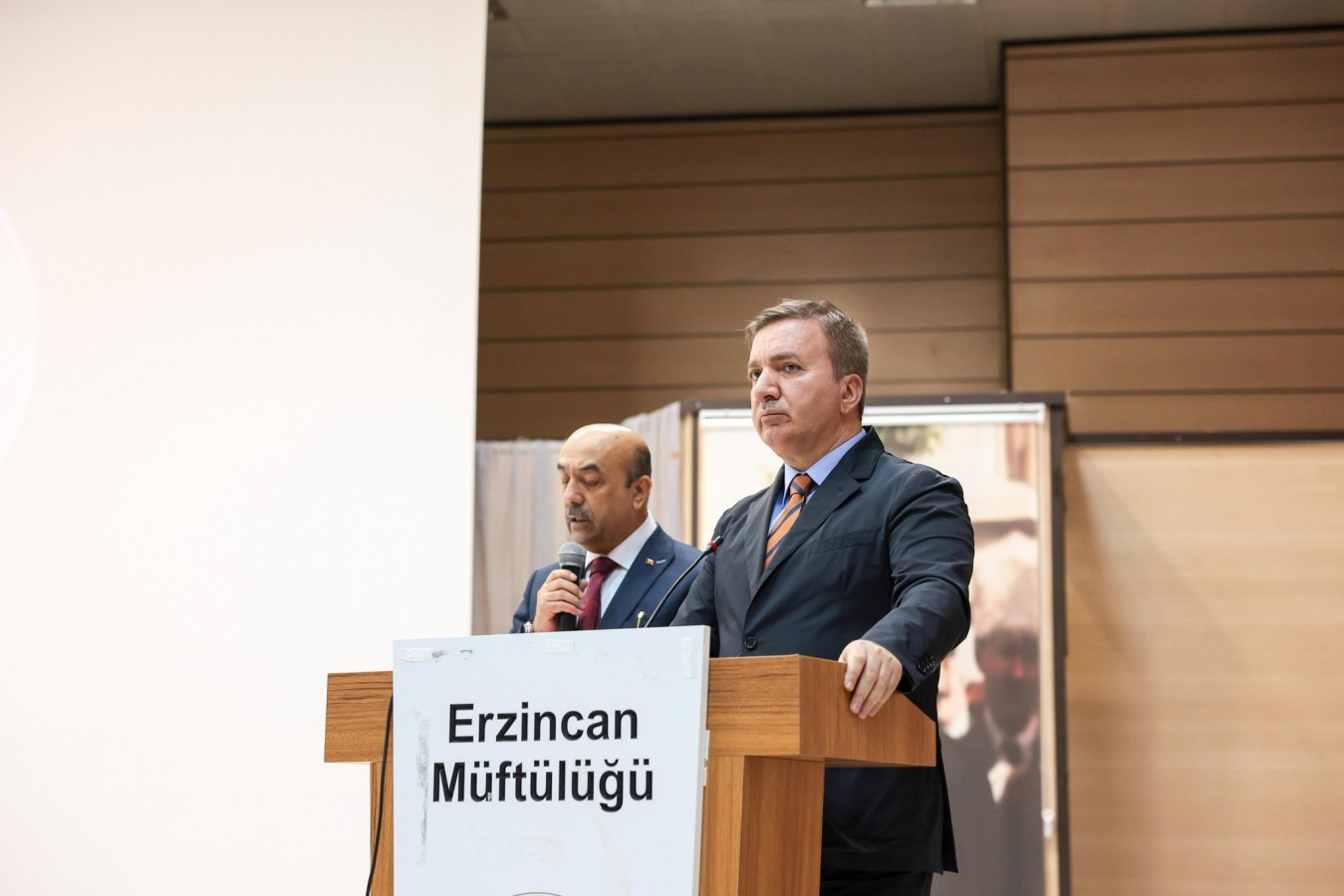 "Erzincan için 'Ben' değil, 'Biz' anlayışıyla hareket ediyoruz"