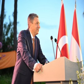 Antalya'da, Hollanda'nın 'Kral Günü' kutlandı