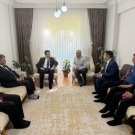 Kaymakam Bayram göreve başladıktan sonra ilk ziyaretini şehit ailesi ve gaziye yaptı