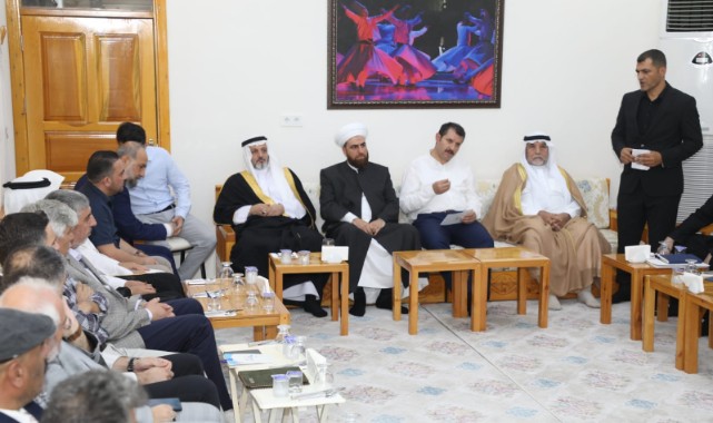 Vali Ayhan’dan Suriyeli kanaat önderlerine uyarı:  Provokasyonların içinde olmayın!