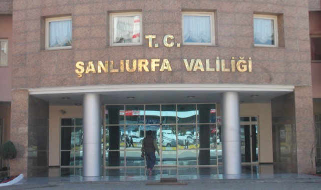 Husumetli taraflar ısrarla barışmayınca mahalle güvenliğe alındı