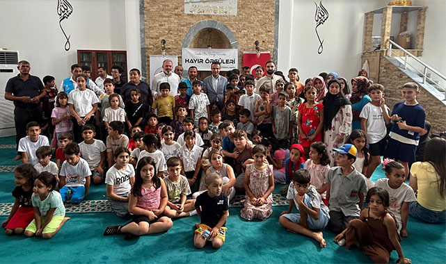 Kaymakam Akpay, 180 öğrencinin mutluluğuna ortak oldu;