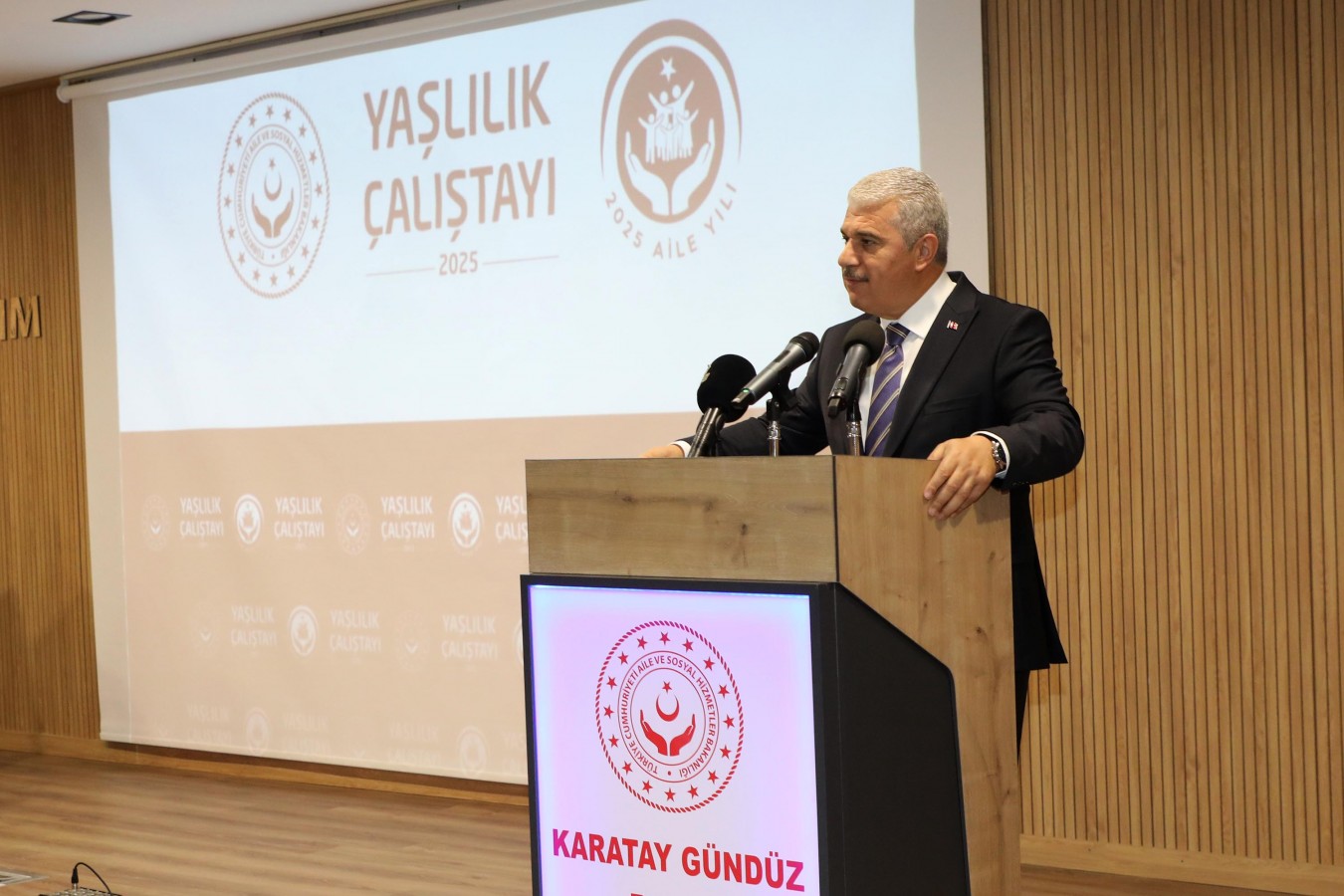 "Yaşlanmak, bir dağa tırmanmak gibidir";