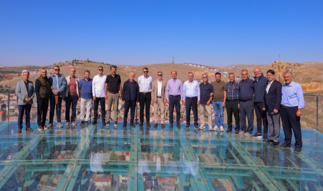 “Bayburt Üniversitesi, şehrin gelişimine önemli katkılar sunuyor”
