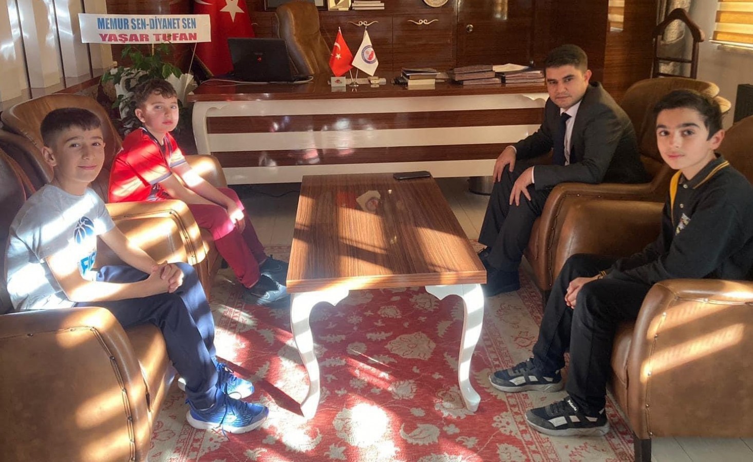 “İlçemize hoş geldiniz kaymakam abi”