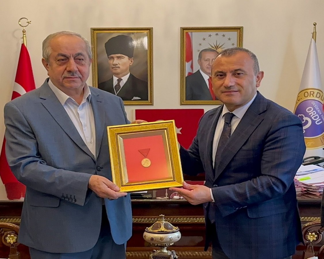 Dedesinin İstiklal Madalyası torununa nasip oldu