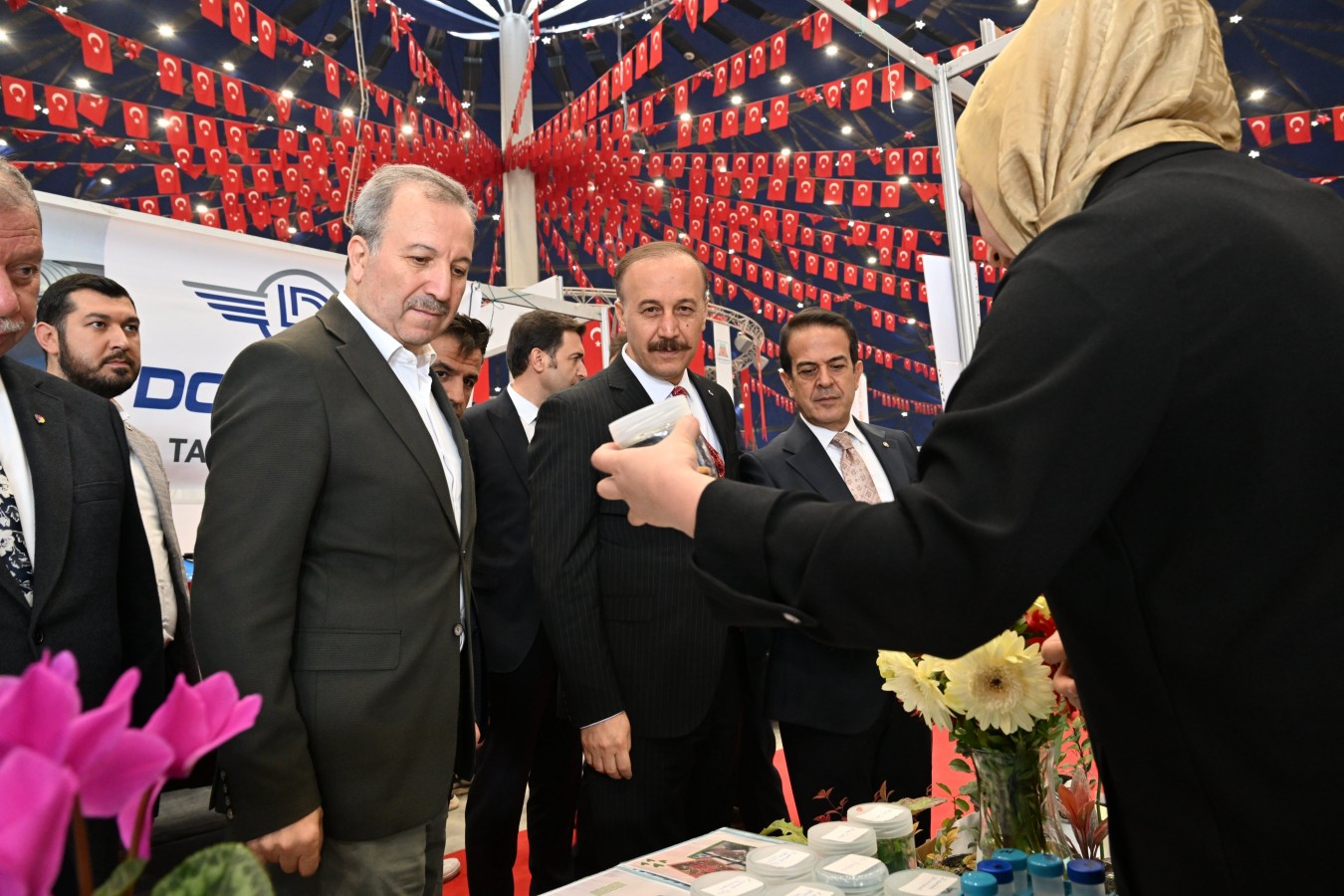 "Bu fuar, tarım kenti olan Isparta'ya katkılar sağlayacak";