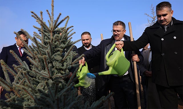Iğdır'da fidanlar toprakla buluşturuldu!