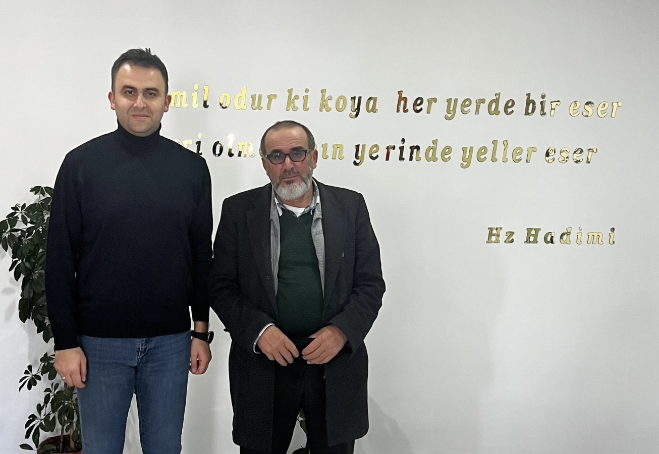 Umre parasını depremzedelere bağışladı