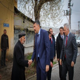 Vali Çelik, sanayi esnafının derdini dinledi