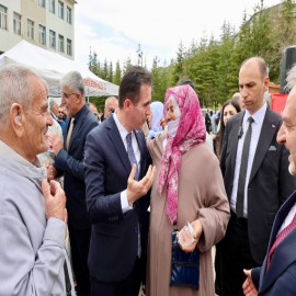 Vali Karakaya hacı adaylarını uğurladı