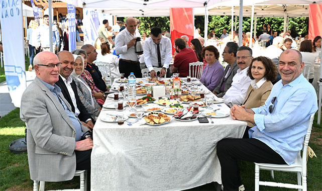 ''Sanayi odamız ülkemizin ekonomisine önemli katkılar sağlıyor'';