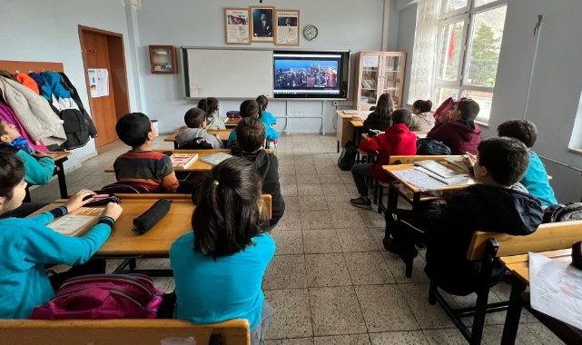 'Bir Dünya Aynı İnsan'