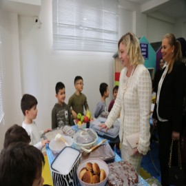 Yozgat’ta özel gereksinimli çocuk için kermes düzenlendi