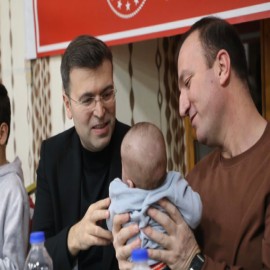 "Çocuklara, güven ve umut dolu bir gelecek sunuyorsunuz"