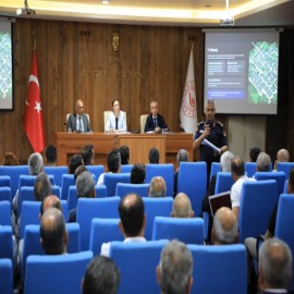 Vali Arslan muhtarları dinledi, çözüm için talimat verdi