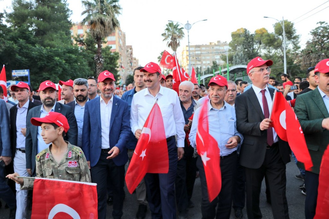 Şanı büyük Şanlıurfa'da '15 Temmuz Demokrasi ve Milli Birlik Günü'