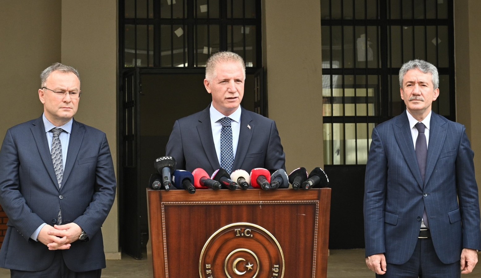 “İstanbul’da eğitime devam edilen riskli okul yok”;