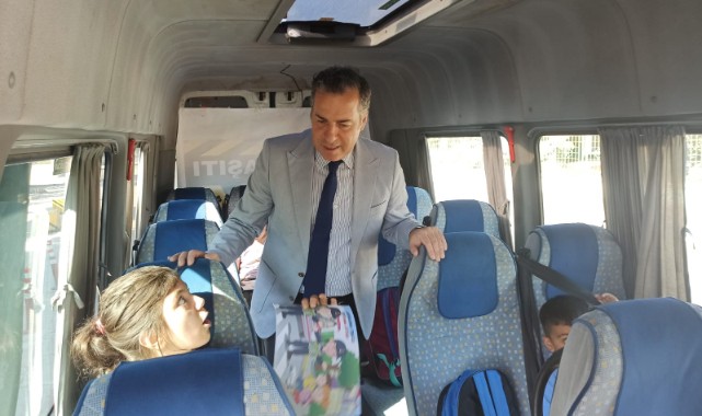 Okul servislerini denetledi