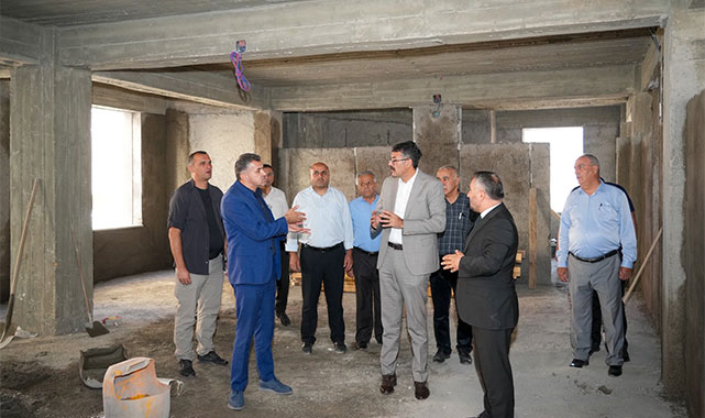 Vali Çelik, 150 gence hizmet verecek merkezi inceledi;