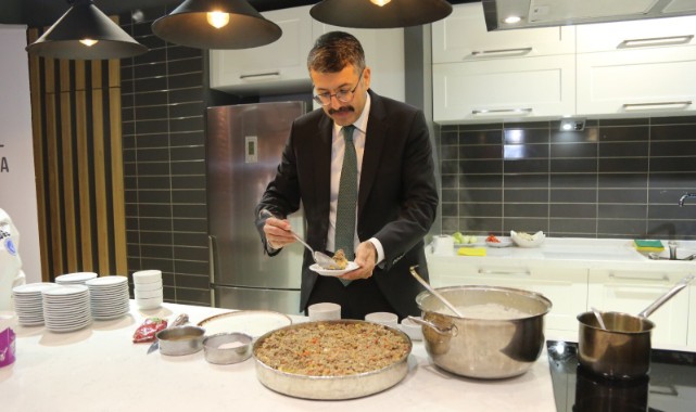 ‘Gıdanı Koru Mutfak Atölyesi’ne katıldı